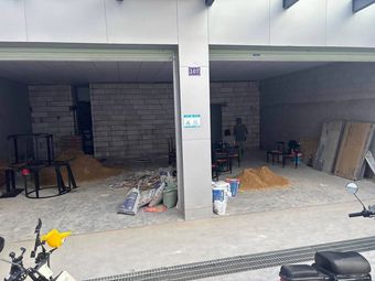 Jiawan Restaurant · Hunan-Guangdong Home-style Dishes