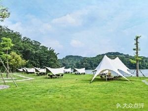 拾野谷·森系山湖营地