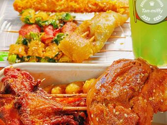 Specialty Crispy Sausage Skewers