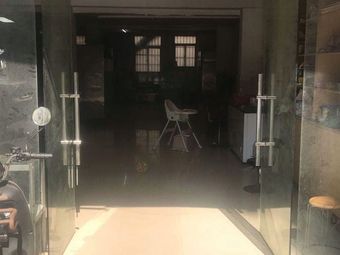 Chang Xiao Wei · Golden Pig's Intestine Chicken Soup Rice & Noodles