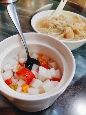 Traditional Wonton Noodles (Kecun Branch)