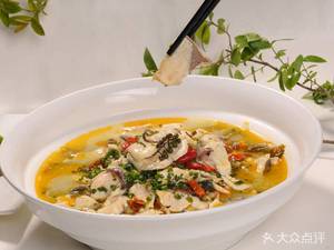 Jiu Ge Longjiang Pig Trotter Rice (Hengfu Store)