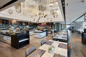 Baiyun Hotel - Xiangyun Western Restaurant · Foie Gras Seafood Buffet