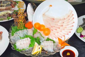 Shengyuan Cai Guan · Ten-Year Fish Salad Cantonese Cuisine (Nantian Road Branch)