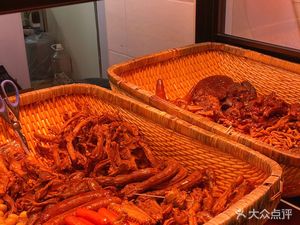 Lujiuyaya Spicy Snack (Shiqiao Store)