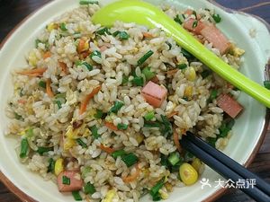 Long Ji Noodle Shop (Lingtou Road Branch)