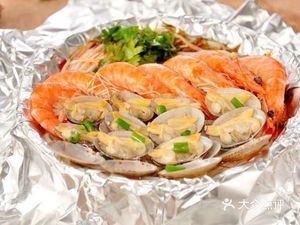 Happy Clam Noodles (Yifa Commercial Center Branch)