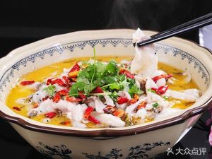 Yi Pin Xiang Wooden Bucket Rice