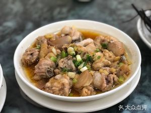 He Ji Steamed Rice Noodles