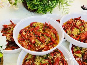 Honghu Clear Water Shrimp City