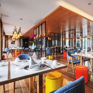 五号茶居·新派粤菜·岭南五号酒店(沿江中路店)