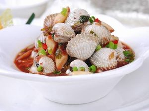 Fish Hook and Frog (Chigang Branch)