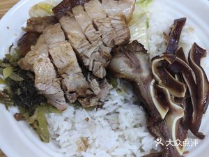 Fresh Flavor Longjiang Pork Trotter Rice