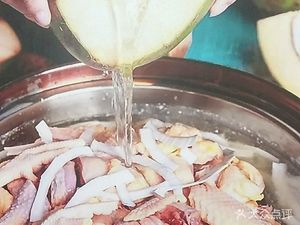 Golden Wood Beef Offal Coconut Chicken (Xiaozhou Branch)