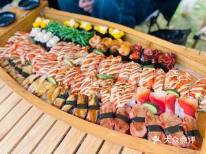 Flower Field Cuisine (Xiaozhou Art Building South Tower Store)