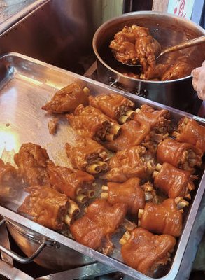 Chao Lin Roast Goose and Longjiang Pig's Trotter Rice (Zhongda Branch)