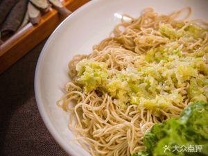 Sanhe Old Store Traditional Bamboo Rising Noodles