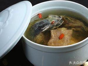 Guilin Steamed Dumplings and Rice