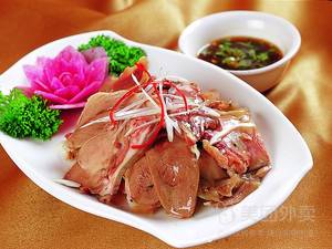 Henan Famous Snacks (Longkou Community Store)