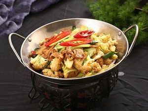 Chongqing Wan Zhou Roast Fish (Tai'an Road Branch)