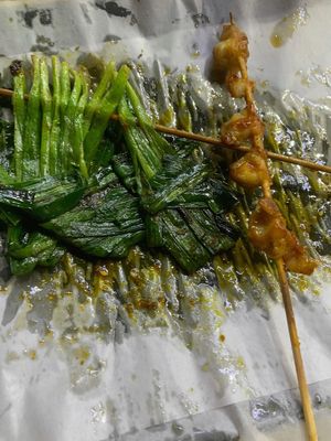 Xinjiang Brothers Roasted Lamb Skewers (Haayong Road Branch)