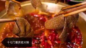9 Xiaoyu Chongqing Earth Pot Hot Pot (ShiQi Store)