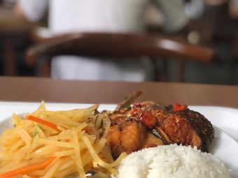 Grapevine Restaurant (Kefeng Store)