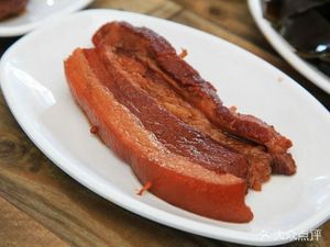 亮亮牛肉板面(岐山店)