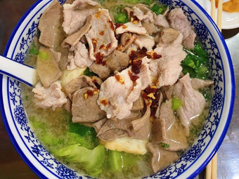 Uncle Wang's Cantonese-style Soup Noodles King · Longjiang Pork Leg Rice Bowl