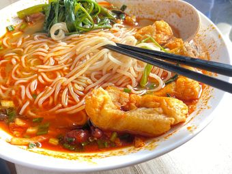 Silver Mr. Liuzhou Snail Rice Noodles