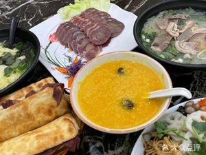 Jiangxiang Lu - Donkey Meat Fire Cake (Huangcun Store)