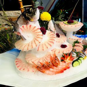 Red Brick Factory - Shunde Fish Sashimi & Gold Carp Sushi (Yuancun Branch, Tianhe)