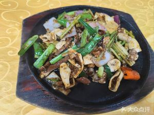 Binyuan Open-air Diner