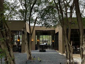 Hui Lai · Living (Zhongcun Branch)