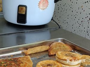 Xiao Xia Bao Dian (Yajule Garden Tianyu Store)