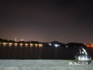 Shengji Chao Shan Claypot Rice (Shrimp Soup)