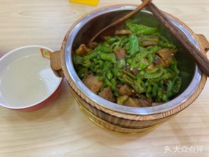 Aunt Huang's Super Wooden Bucket Rice (Wanda Store)