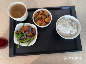 Happy Food Time B1 · Restaurant