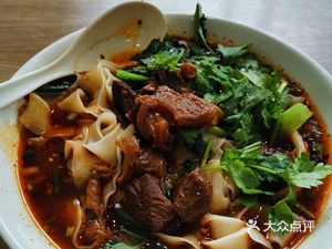 Gold Original Soup Noodles King Longjiang Pig Trotter Rice (Banqiao)