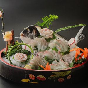 Jut藤 Fire Grilled Sushi Japanese Cuisine (Qianhai Branch)
