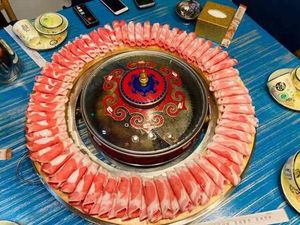 Yang Dungdung Copper Pot Hot Pot with Lamb