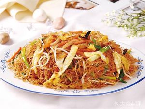 Yan Yu Stir-fried Dishes · Fried Rice Noodles (Guimiao Road Branch)