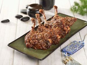 Delicious Fried Rice Noodles with Orange Chicken