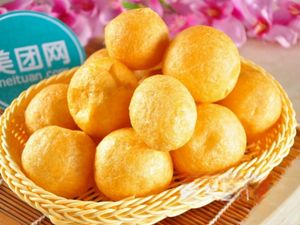 He Bin's Spicy Hot Pot with Multiple Broths (Xuefu Branch)