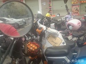 Stone Pot Bubble Chicken (Liuxiantong Building Branch)