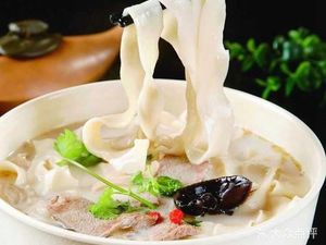 Henan Noodle House (Jinggangao Expressway Store)