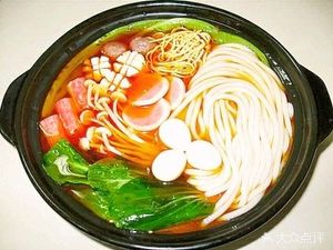 Yunnan Crossing Bridge Rice Noodles (Gusheng Store)