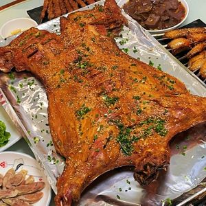 Ashan Ge Cooked Whole Lamb (Pingshan Branch)