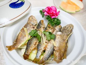 Jun Qun Garden Hotel - Chinese Restaurant (Kengzi Branch)