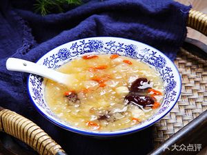 Xiao Man Home Cuisine (Dadongcheng Store)